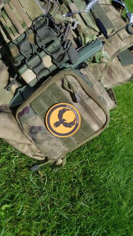 emblemen badges patches i badge pro merchandise bestellen laten maken kopen borduren 14
