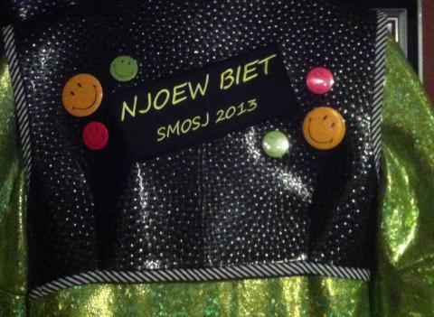 geborduurde emblemen-van-klanten emblemen-in-actie oeteldonk carnaval oeteldonk-emblemen buttons