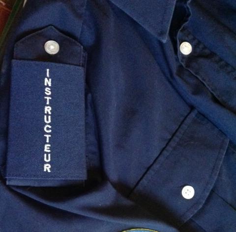 geborduurde emblemen-van-klanten emblemen-in-actie schuifpassanten epauletten schouder-emblemen
