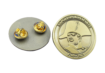 pins lapel soft-emaille printed enamel metal 3d pins badges 1